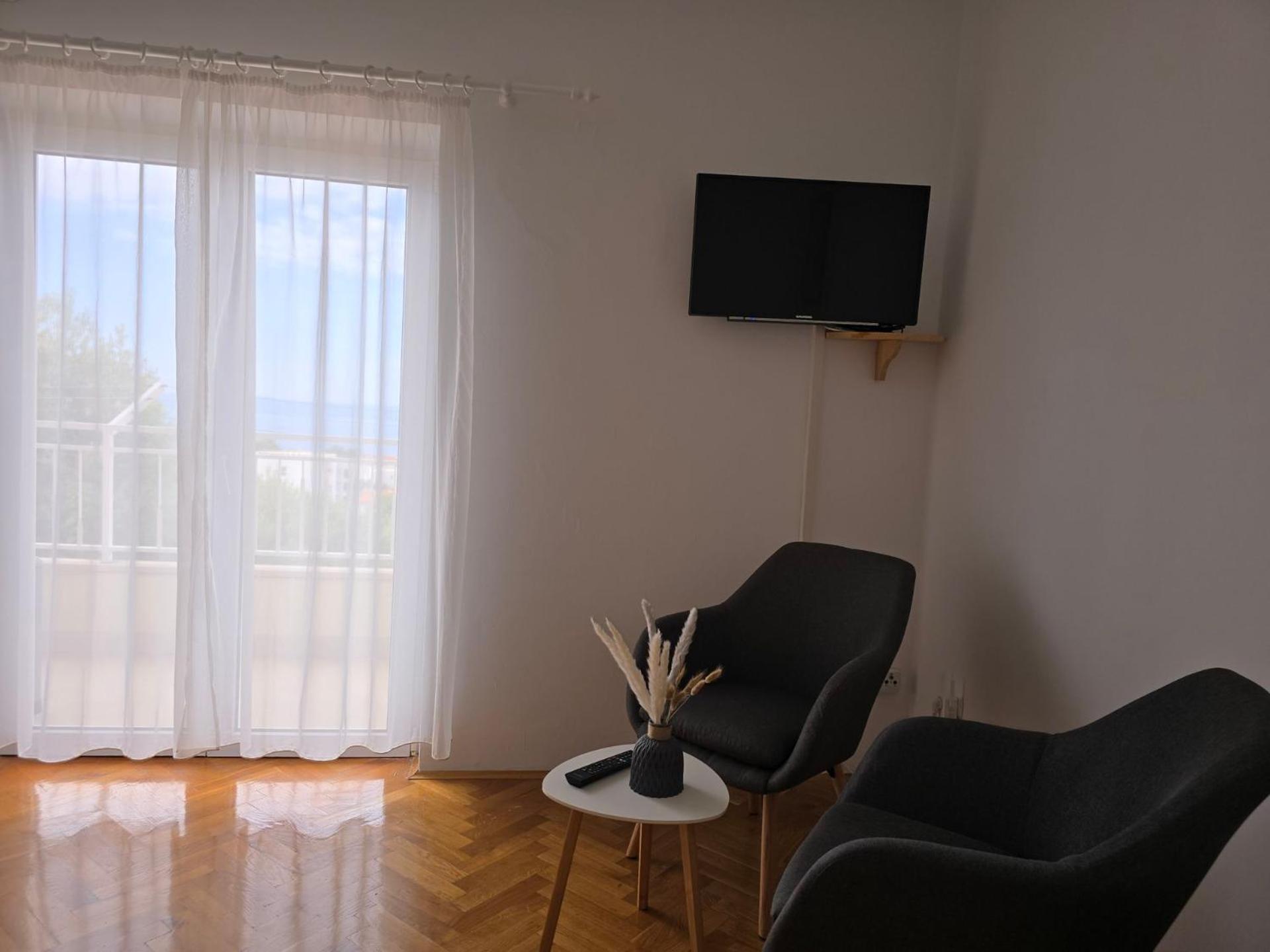 Apartment Huanita Promajna Extérieur photo
